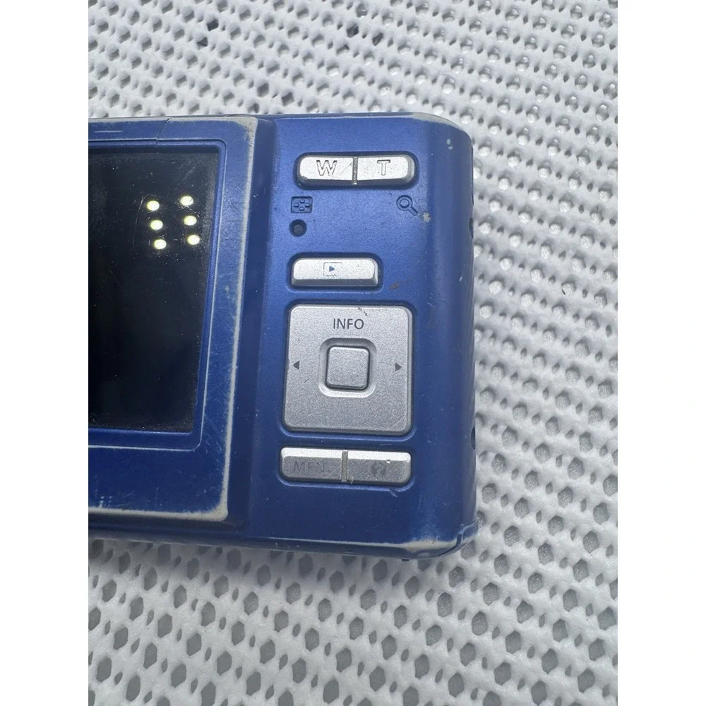 Olympus T-100 12MP Blue Digital Camera 3x Zoom Untested For Parts Repair
